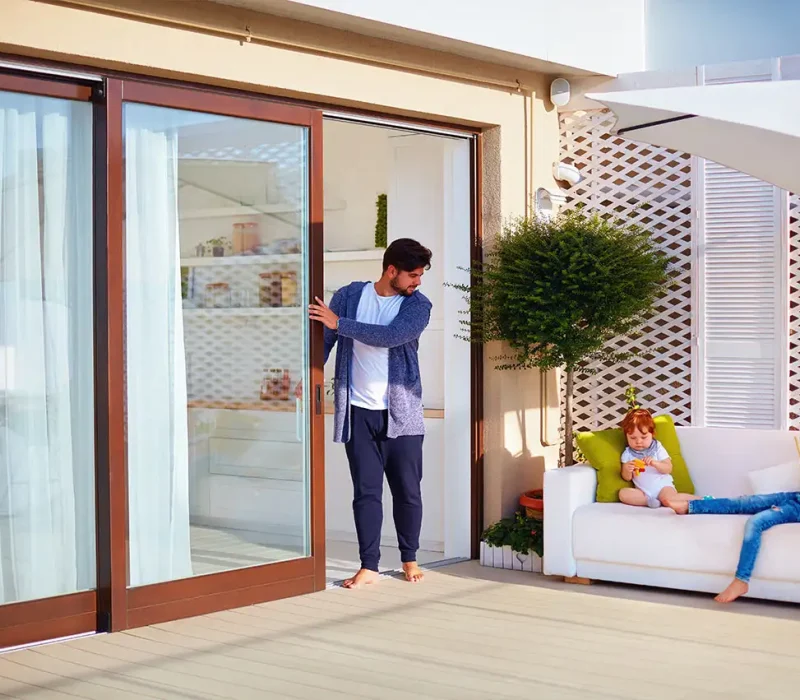 apertura e materiale finestra cosmecser