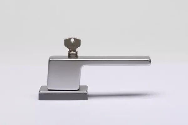 maniglia wnd con chiave cosmecser